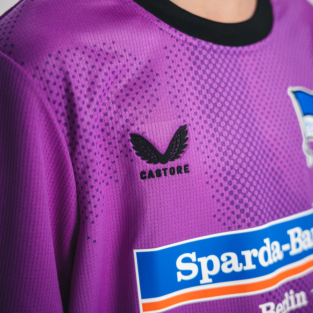 Hertha Torwarttrikot Kids 26/27 violett kurzarm Detail Castore Logo