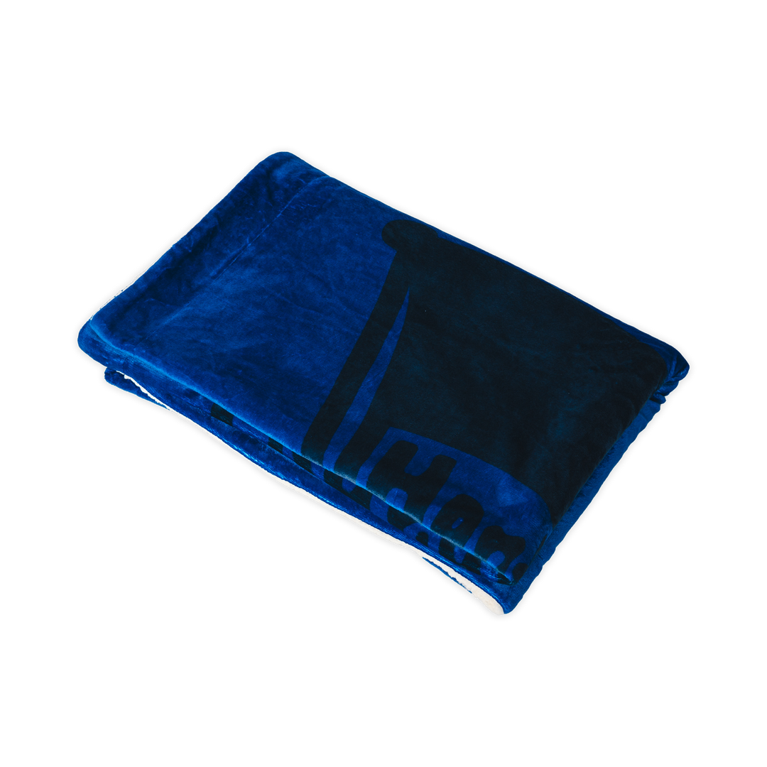 Hertha BSC Sherpadecke Fahne Navy Zusammengelegt