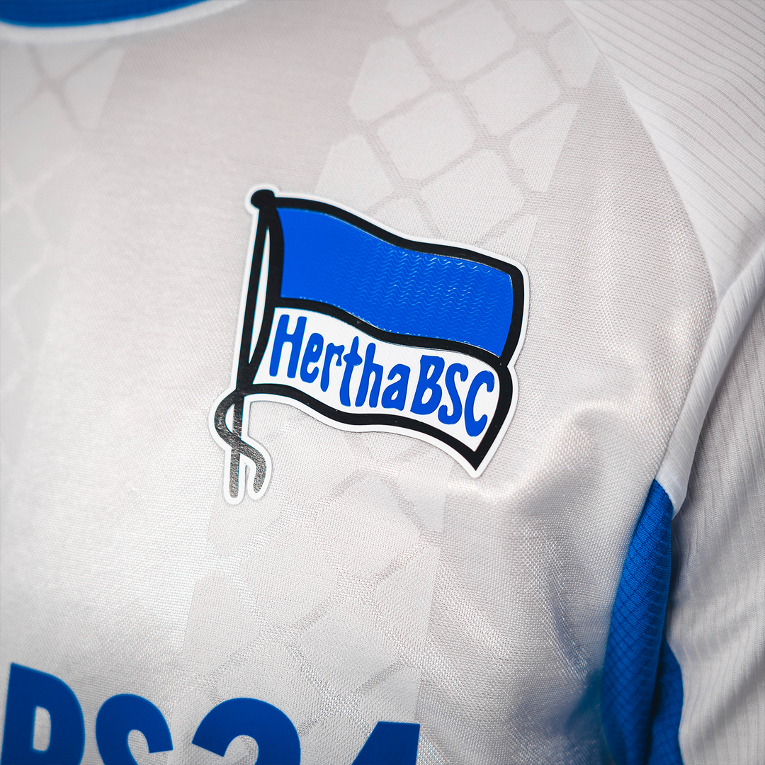 Hertha Auswärtstrikot Pro 25/26 Fahne
