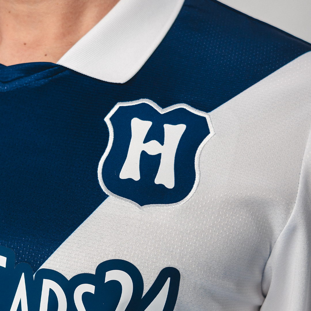 Hertha H-Trikot 25/26 langarm H-Logo Detailansicht
