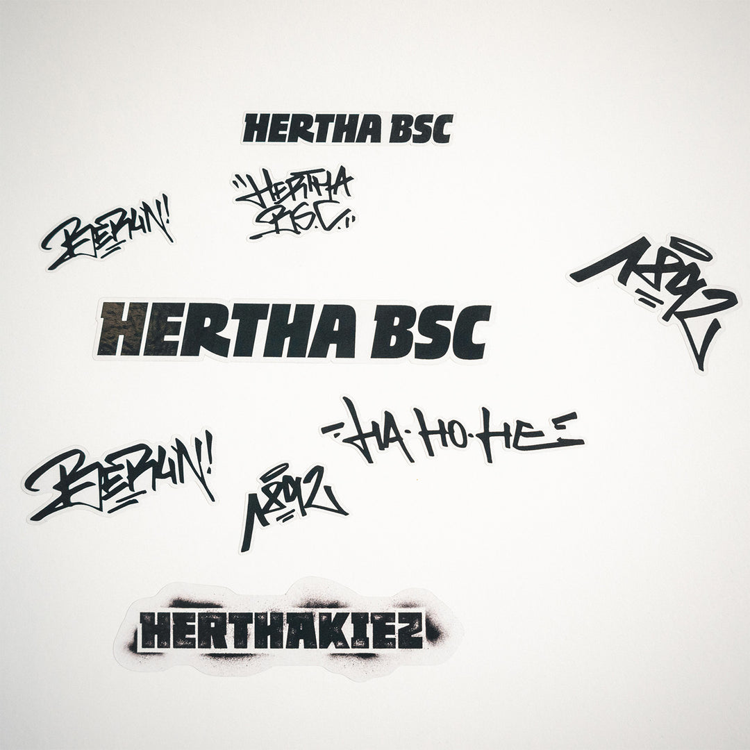 Hertha Stickerkarte schwarz