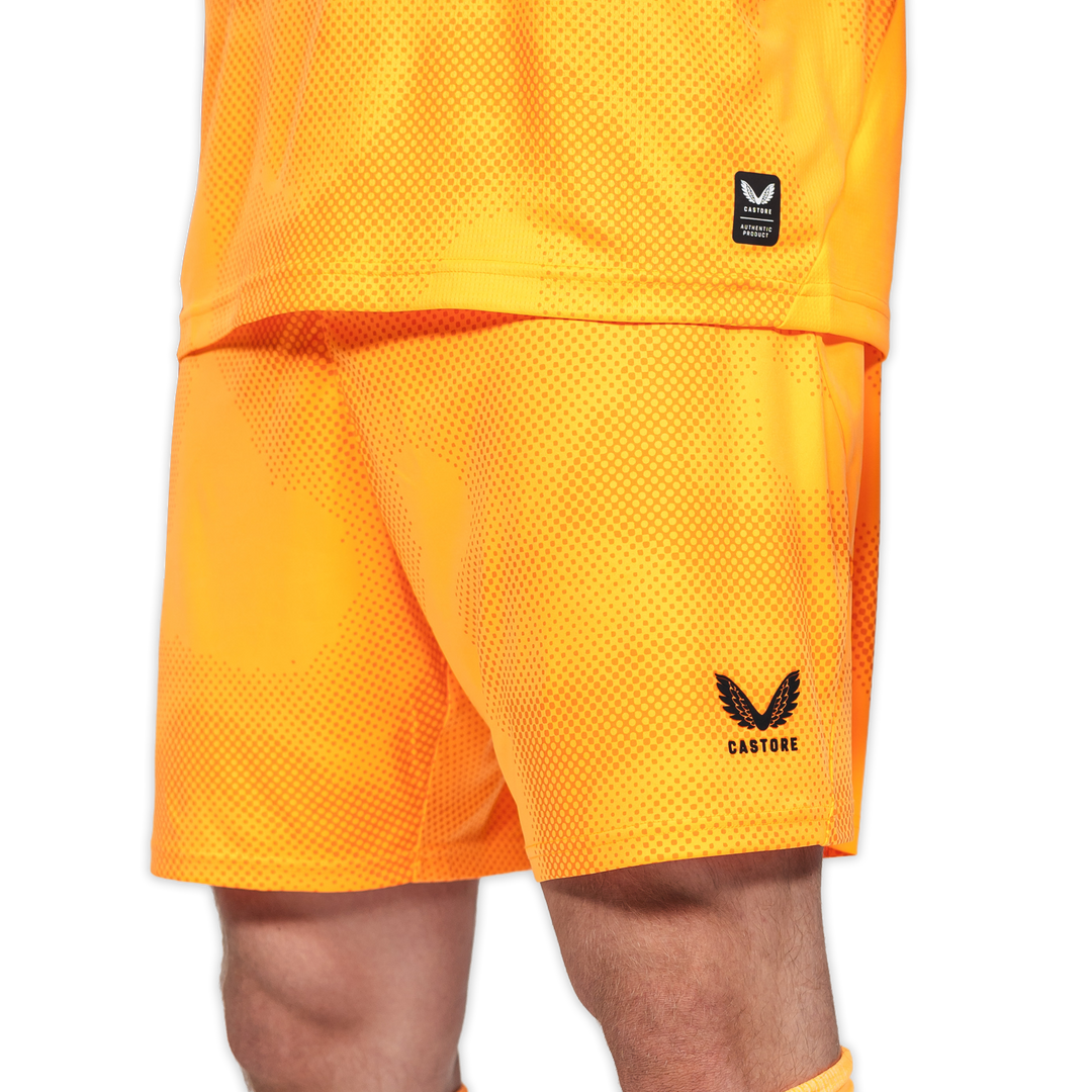 Hertha Torwartshorts 26/27 orange Schrägansicht links