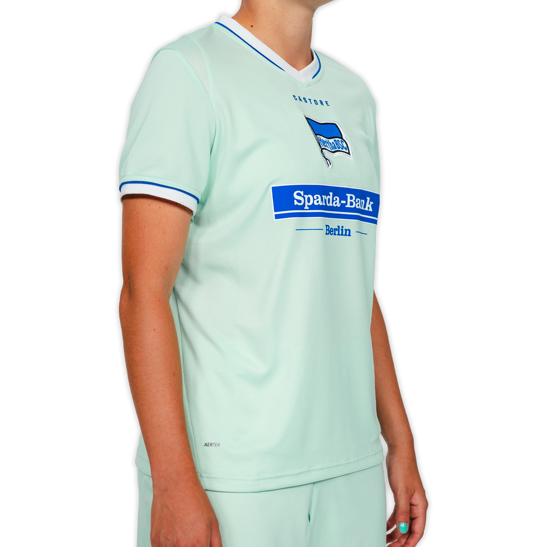 Hertha Ausweichtrikot 26/27 Damenschnitt Schrägansicht rechts