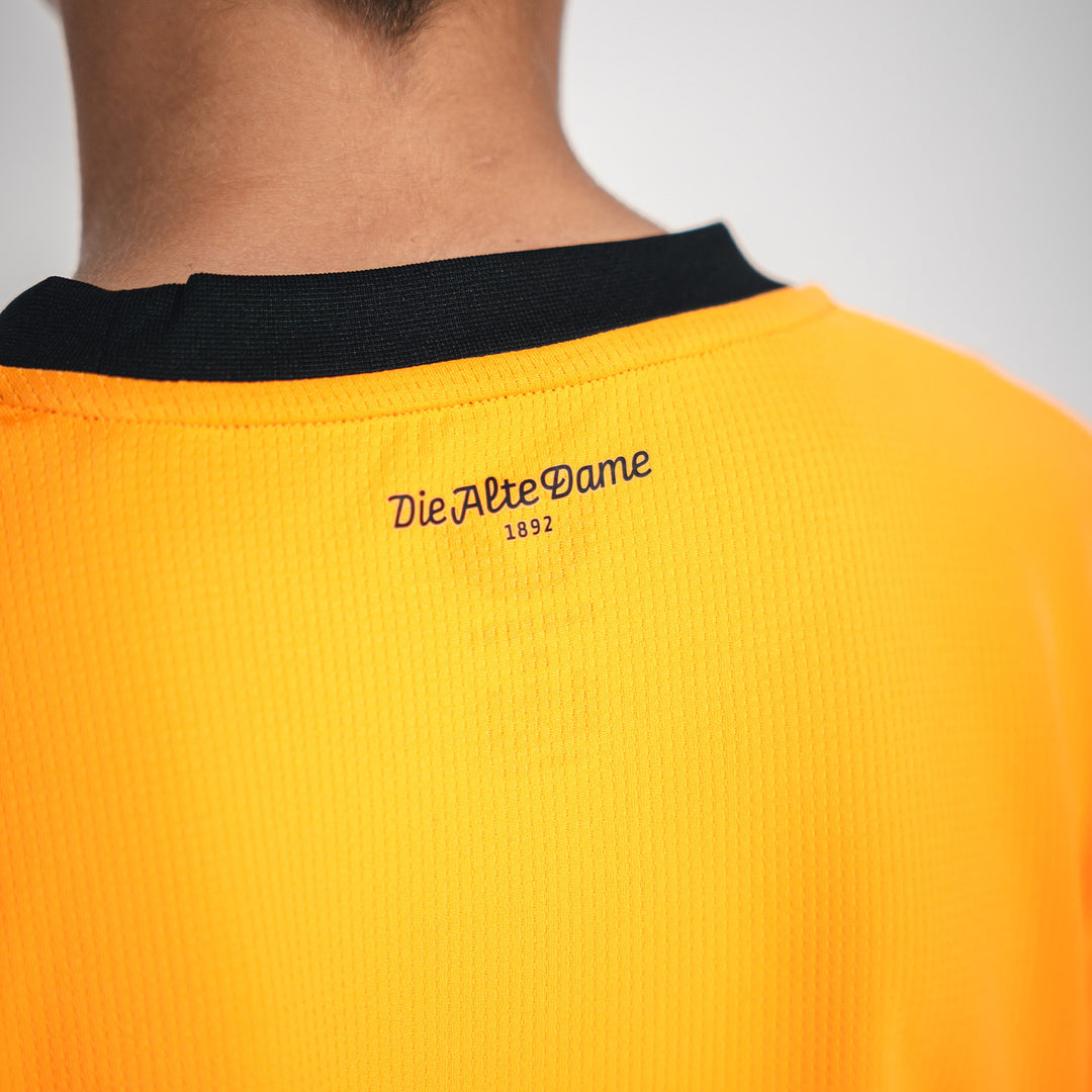 Hertha Torwarttrikot Kids 26/27 orange kurzarm Detail Rückansicht
