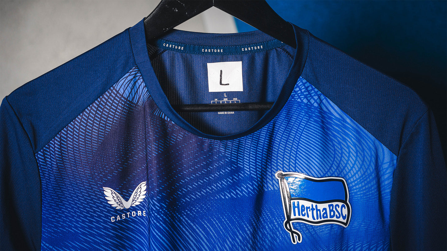 Hertha Matchworn Prematchshirt Seguin 30 #BTSVBSC Detail Kragen