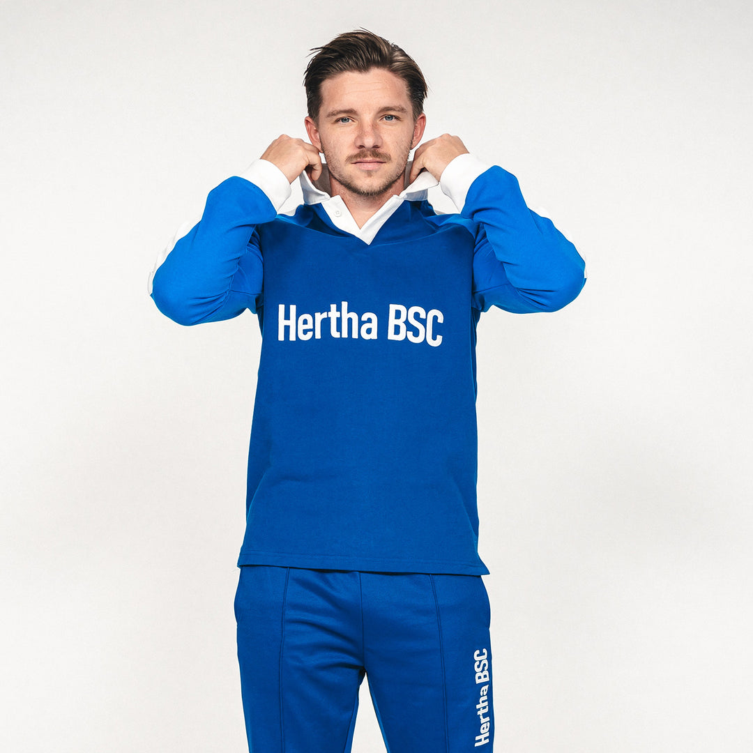 Hertha Polo Longsleeve Vintage an Mads Pedersen