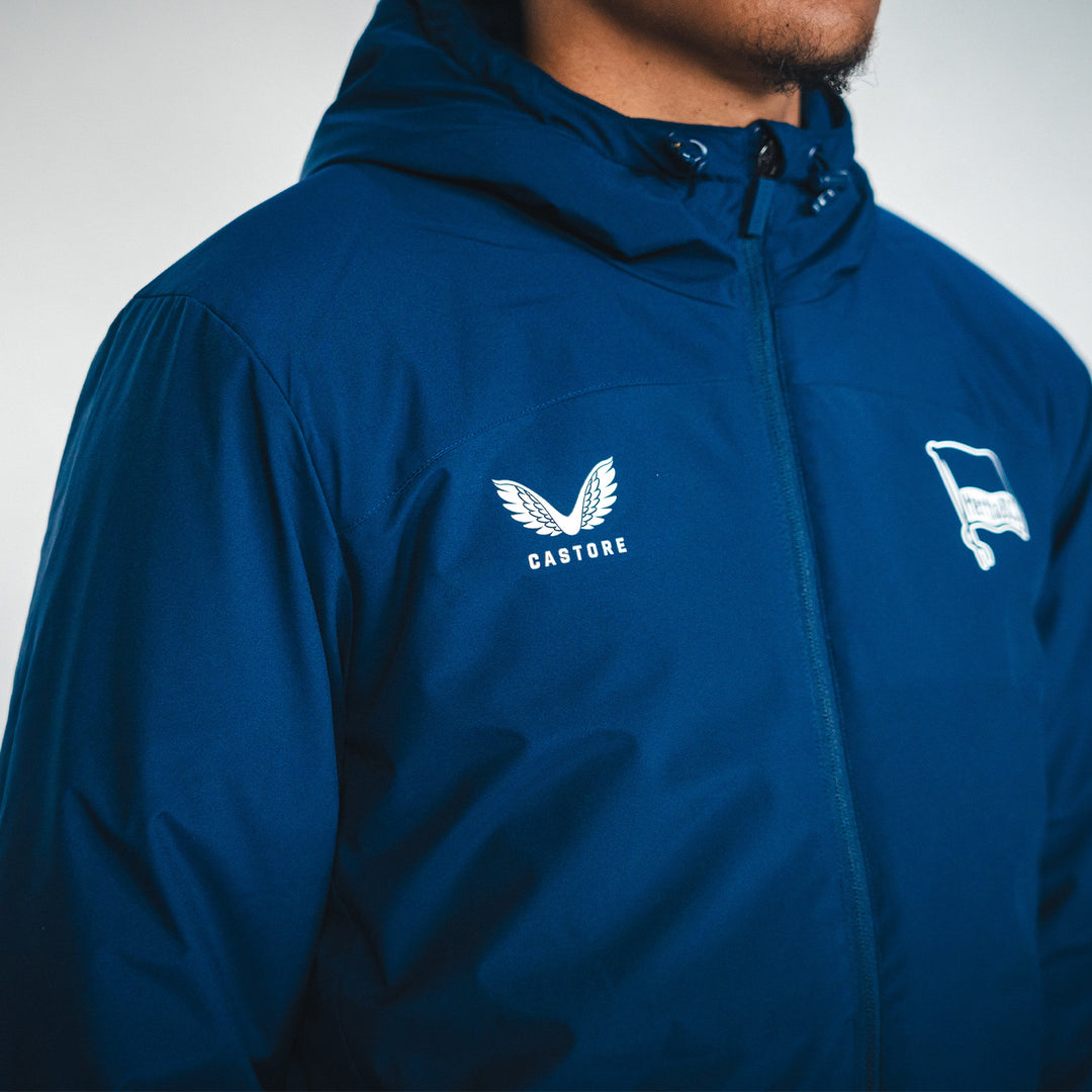 Winterjacke Castore navy Detailansicht Castore Logo