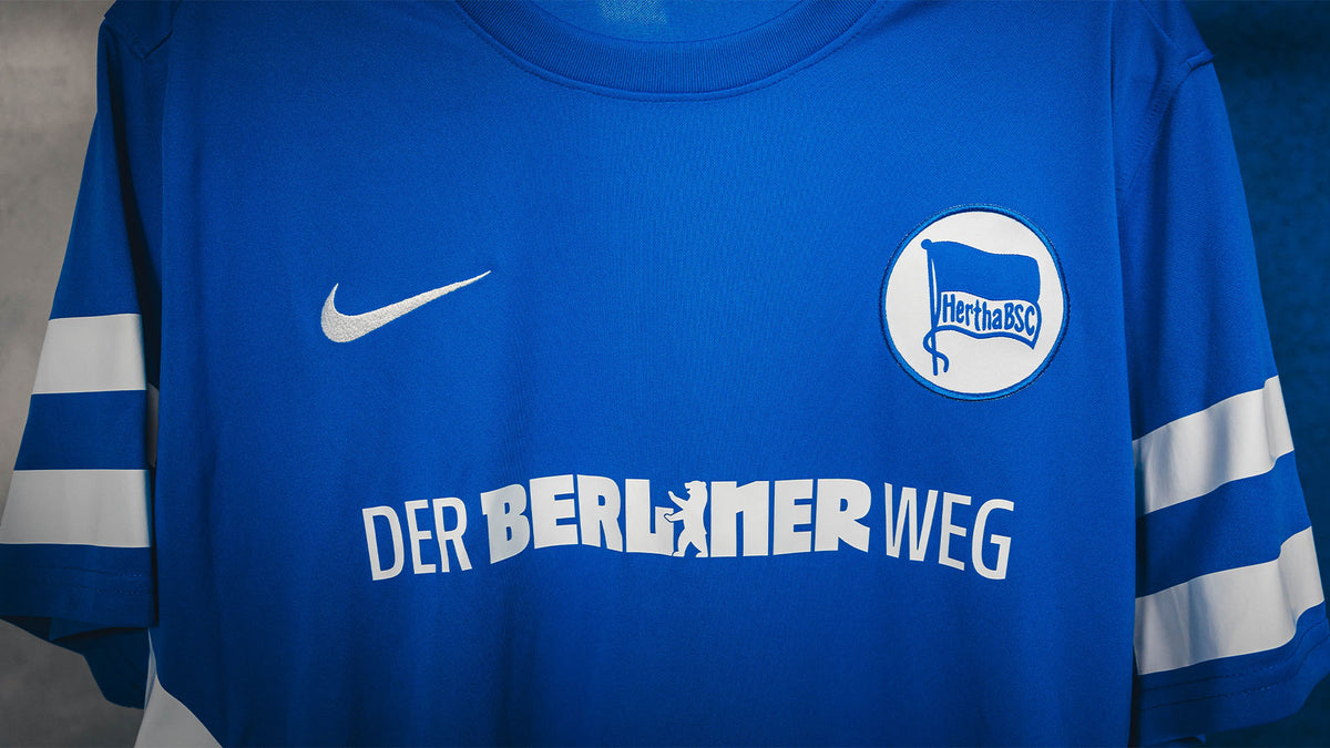 Hertha Berliner Weg Trikot Marcelinho #10 Vorderseite Detail