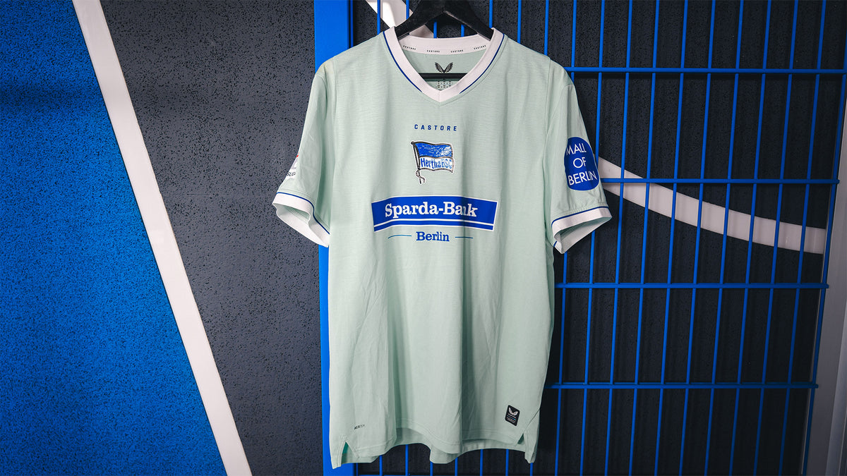 Hertha Matchworn Ausweichtrikot Eitschberger 2 #OSNBSC Vorderansicht