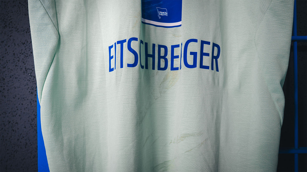 Hertha Matchworn Ausweichtrikot Eitschberger 2 #OSNBSC Rückansicht Detail Name