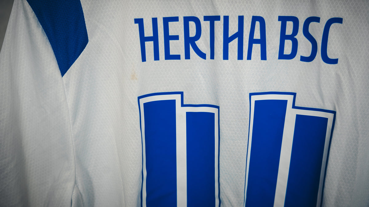 Hertha Matchworn Heimtrikot Gechter 44 #SGDBSC Detail Rückseite