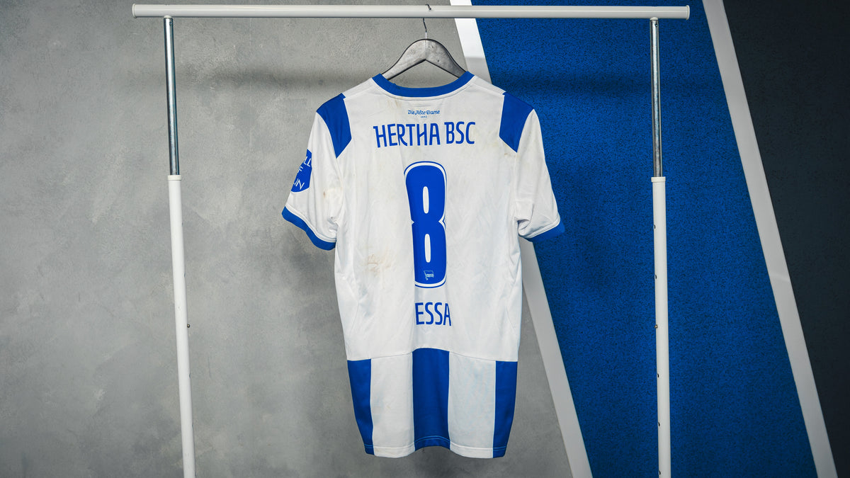 Hertha Matchworn Heimtrikot Sessa 8 #SGDBSC Rückansicht