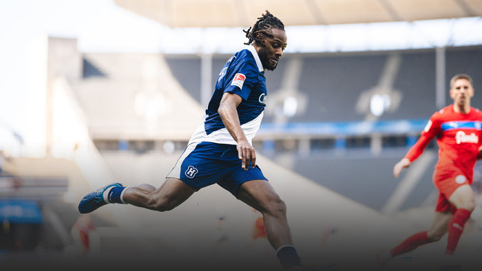 Hertha Sondertrikot H-Trikot Deyovaisio Zeefuik #42