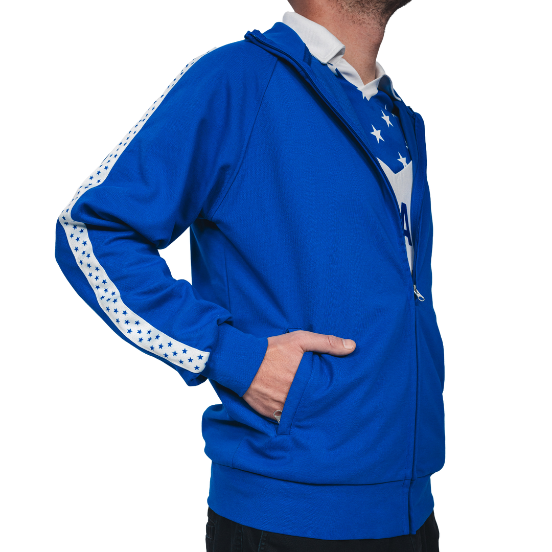 Hertha Jacke Sterne seitlich mit Jackentasche