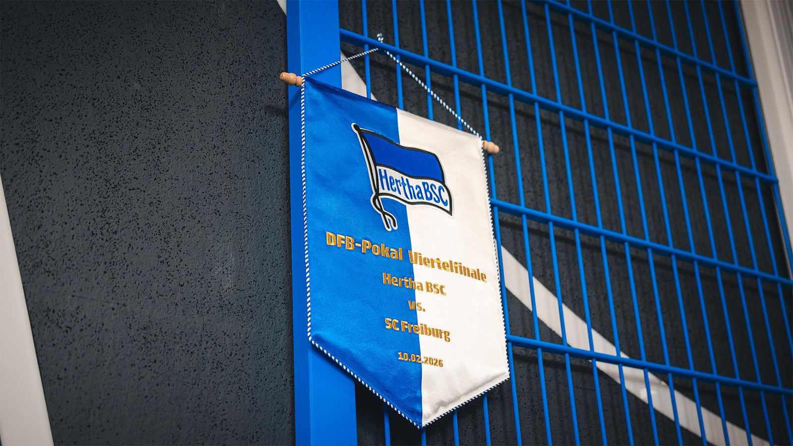 Hertha DFB-Pokal Viertelfinale Übergabewimpel #BSCSCF