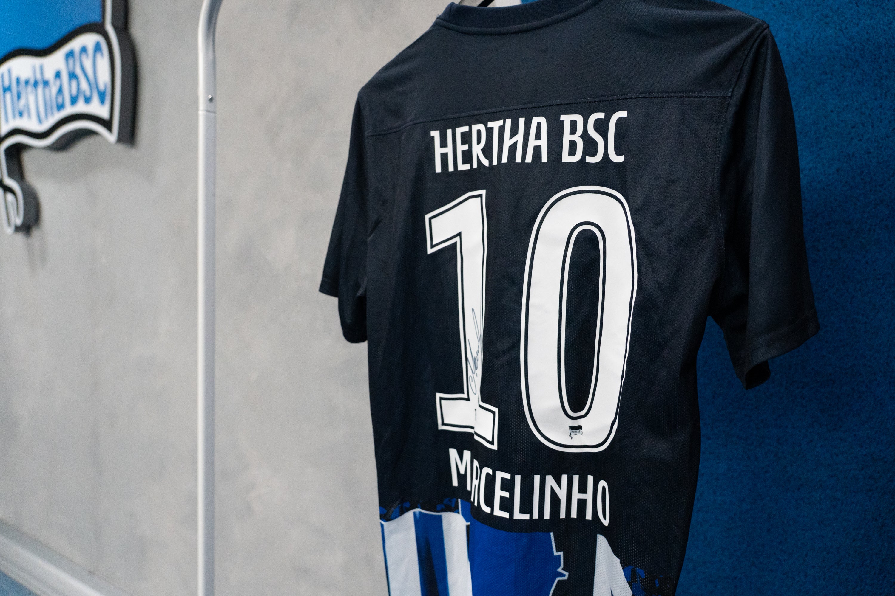 Hertha XXVI Legacy Jersey Marcelinho #10 seitlich