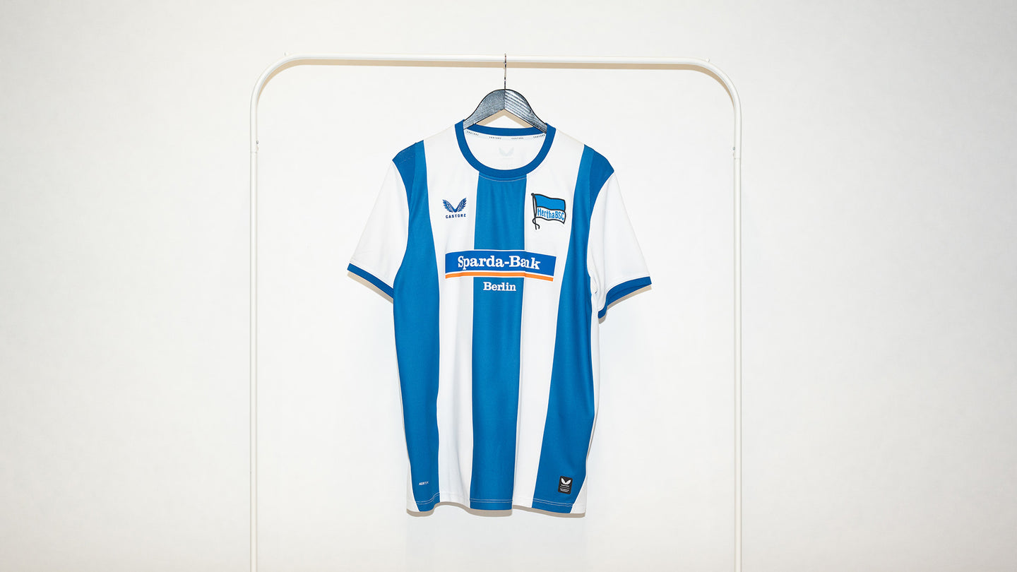 Hertha getragenes langarm Heimtrikot Janne Berner #34 Frontansicht