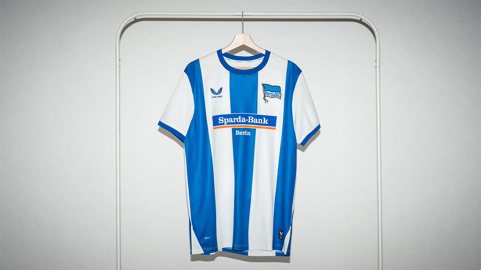 Hertha Heimtrikot Gustav Christensen Frontansicht