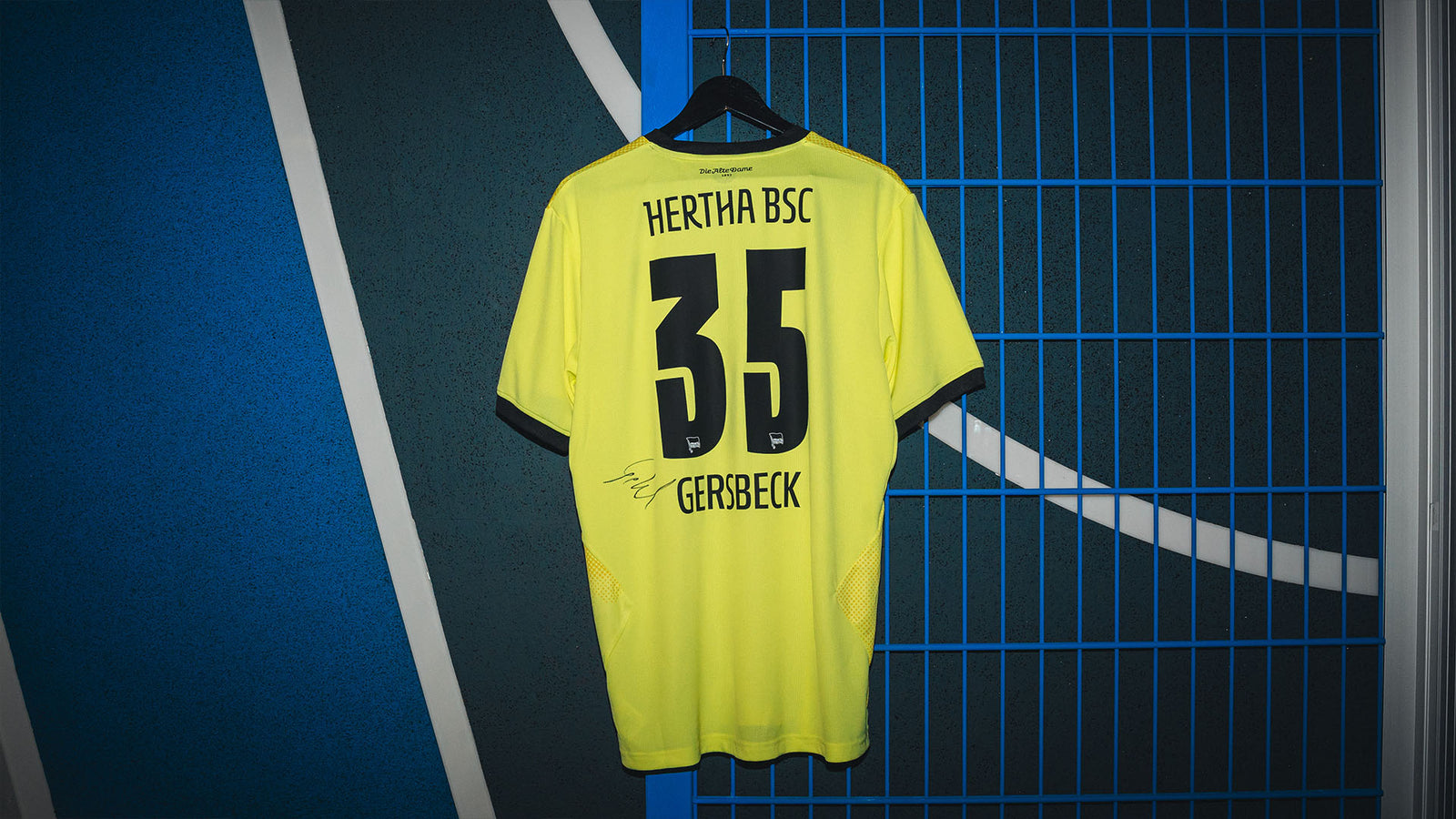 Hertha Torwarttrikot Marius Gersbeck Rückenansicht