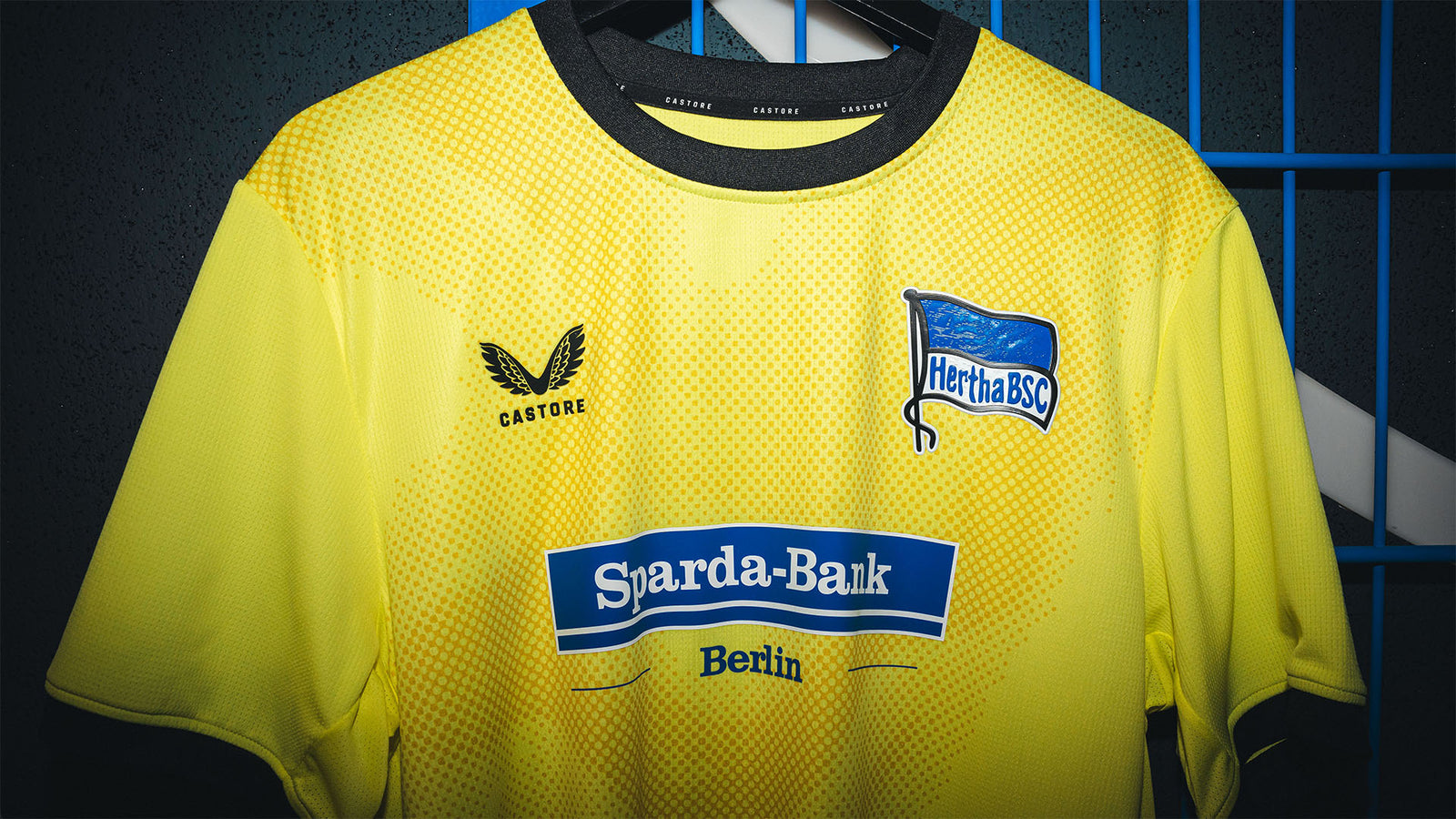 Hertha Torwarttrikot Marius Gersbeck #35 Frontansicht Detail