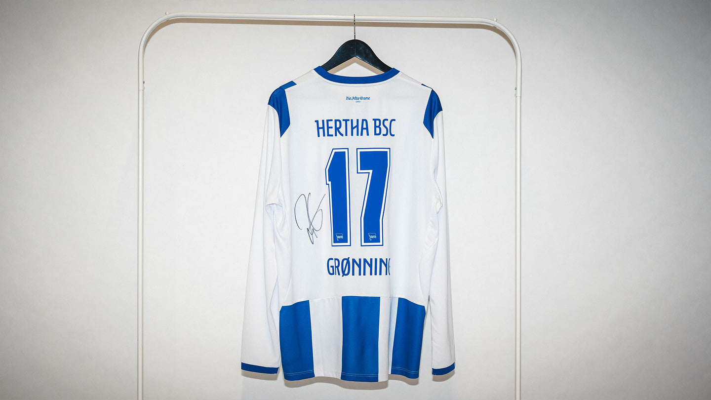 Hertha getragenes langarm Heimtrikot Sebastian Grönning #17 Rückenansicht