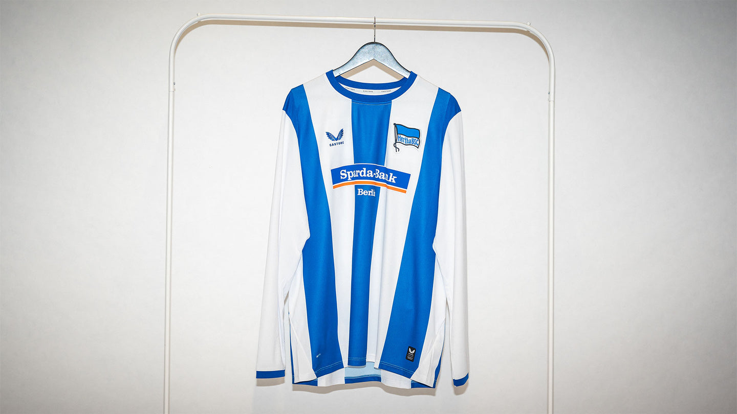 Hertha getragenes langarm Heimtrikot Sebastian Grönning #17 Frontansicht