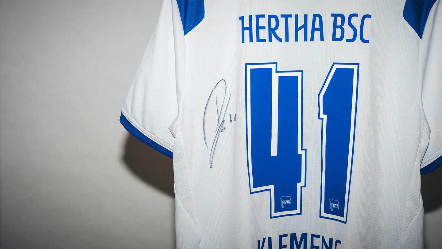 Hertha getragenes kurzarm Heimtrikot Pascal Klemens #41 Rückenansicht Detail