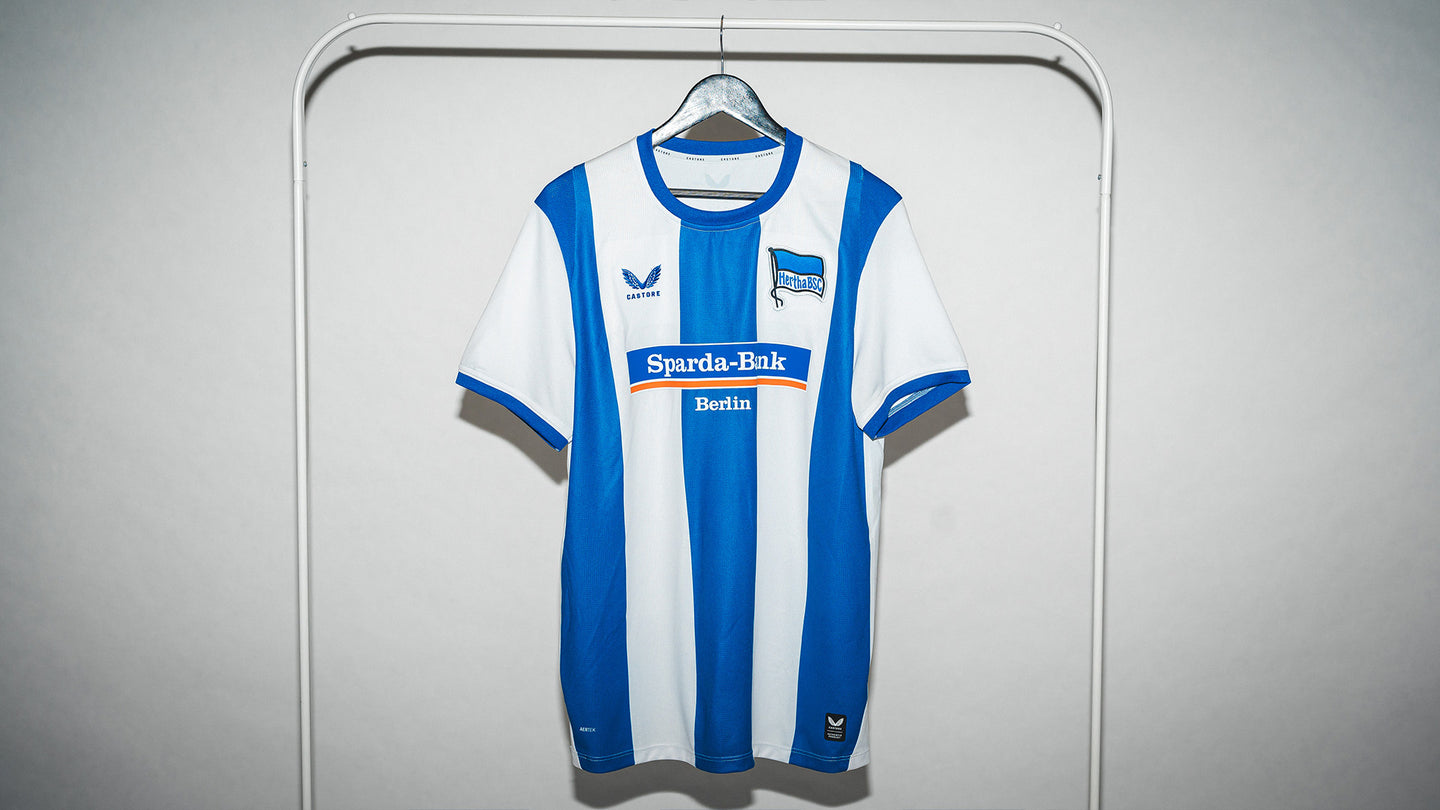 Hertha getragenes kurzarm Heimtrikot Pascal Klemens #41 Frontansicht