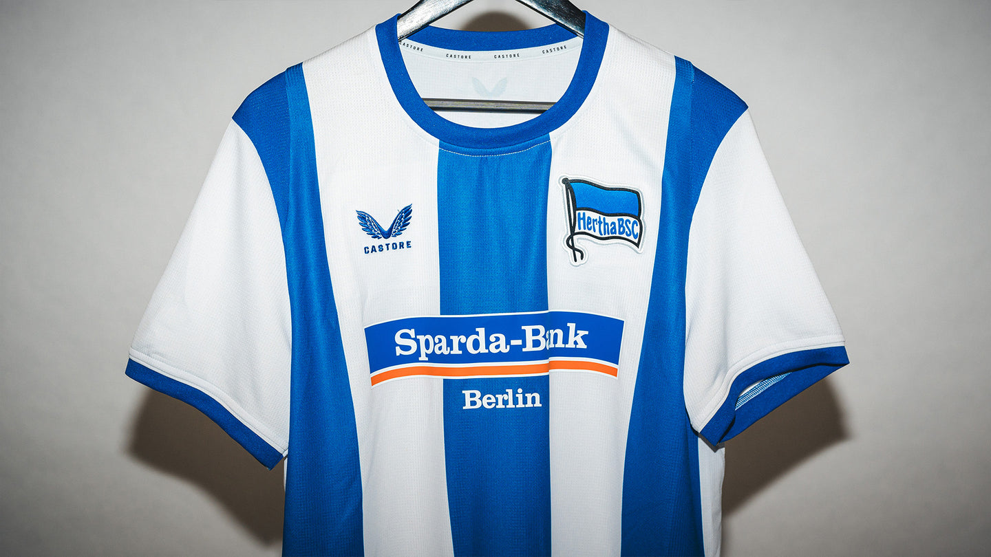 Hertha getragenes langarm Heimtrikot Pascal Klemens #41 Frontansicht Detail
