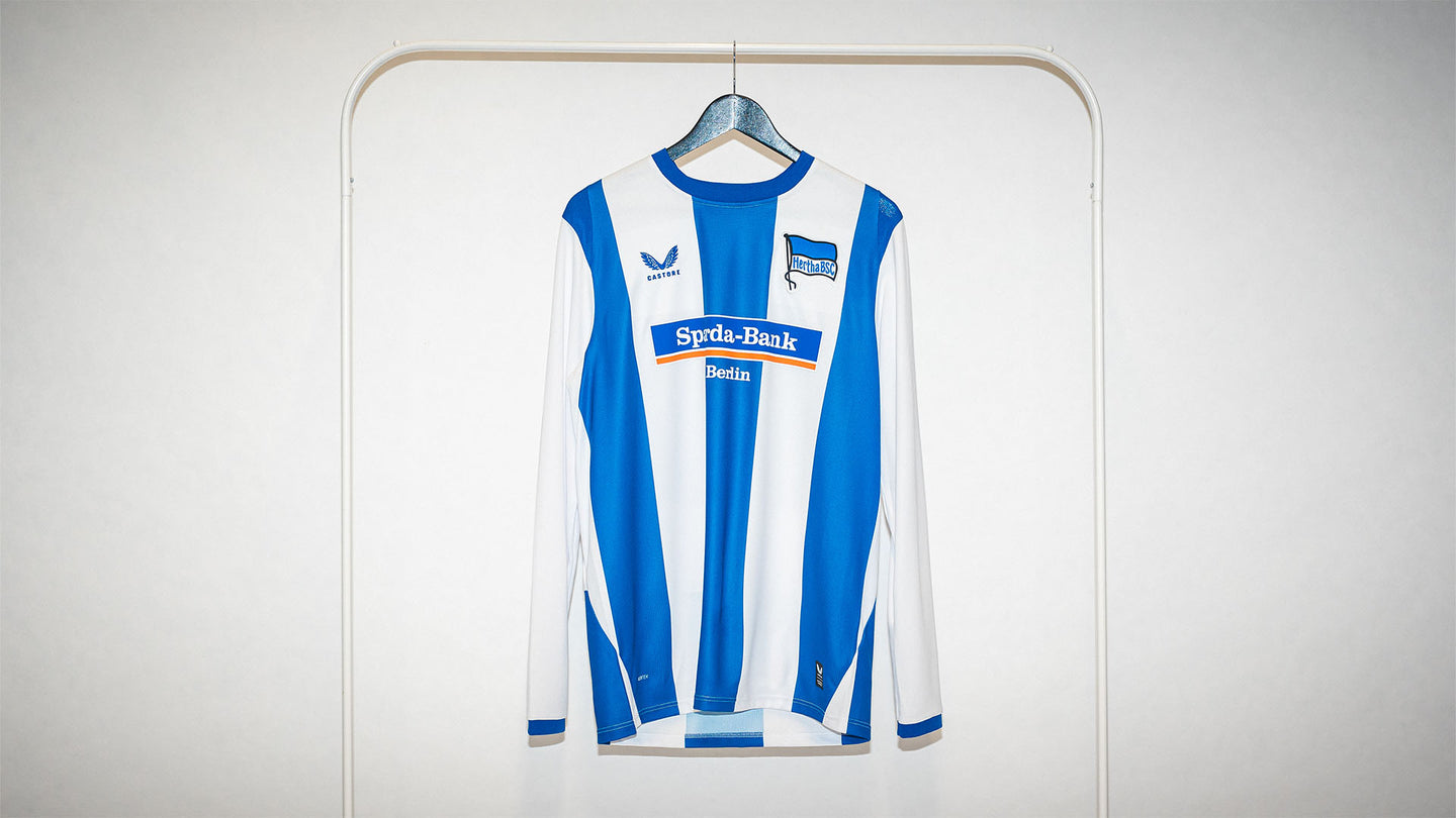Hertha getragenes langarm Heimtrikot Jelanie Ndi #28 Frontansicht