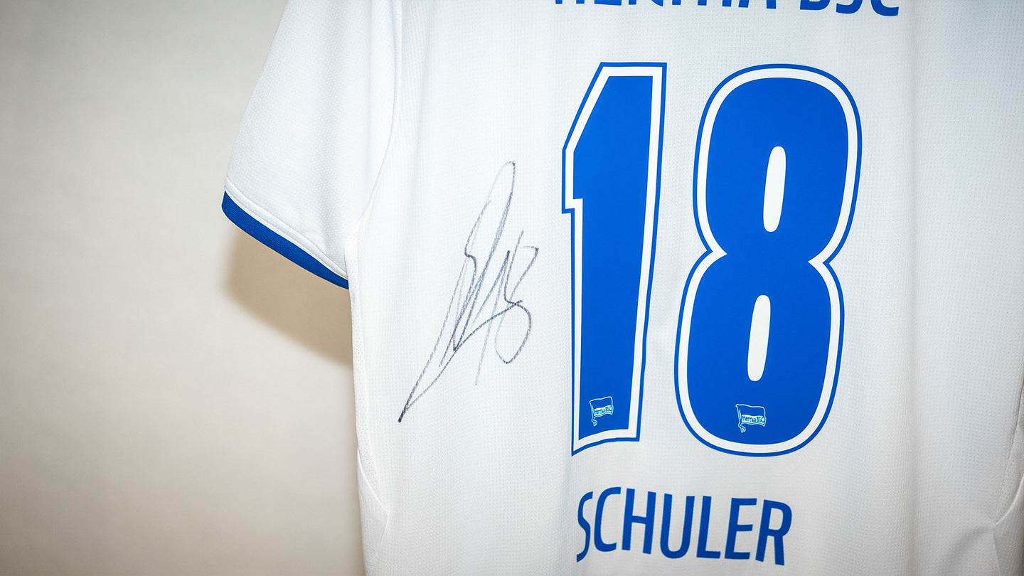 Hertha Heimtrikot Luca Schuler Rückenansicht Detail