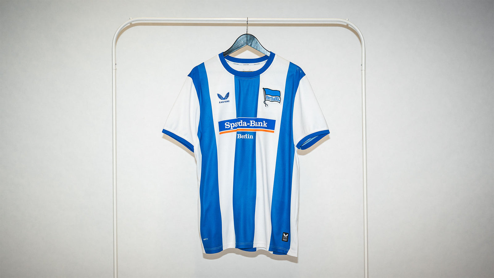 Hertha Heimtrikot Luca Schuler Frontansicht