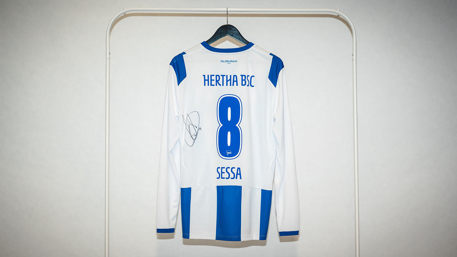Hertha Torwarttrikot Kevin Sessa #8 Rückenansicht