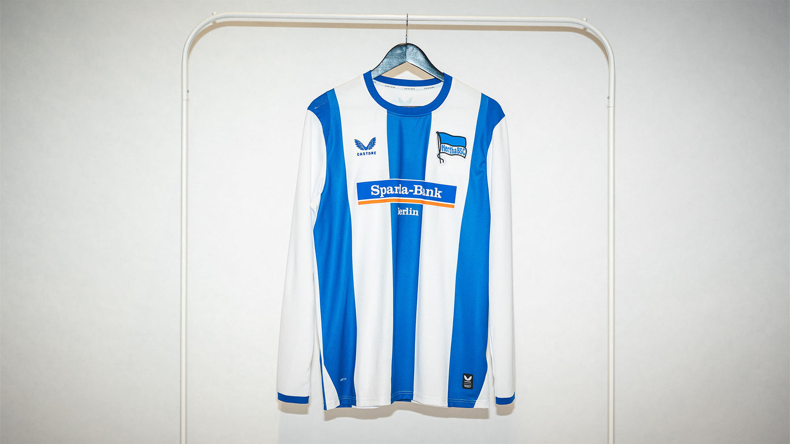 Hertha Torwarttrikot Kevin Sessa #8 Frontansicht