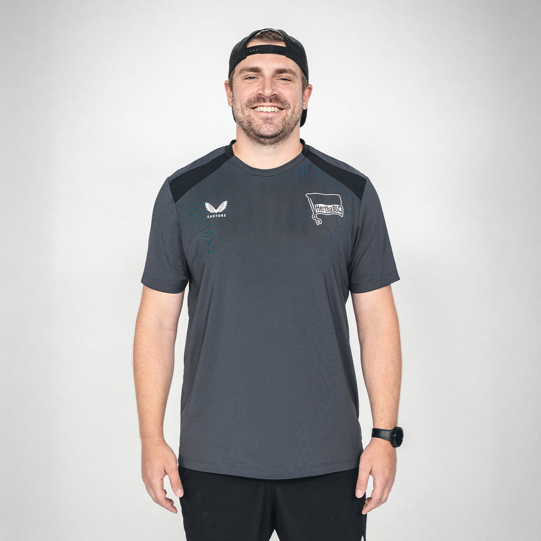 Hertha Trainingsshirt Profi 26/27 Trainerversion Vorderansicht