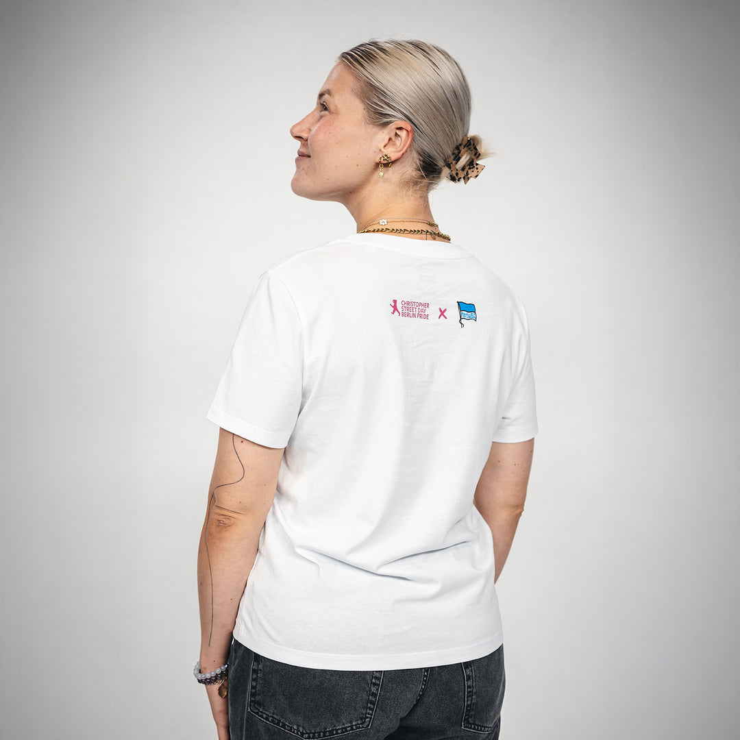 Hertha T-Shirt Flagge zeigen für Vielfalt Damen Rückansicht