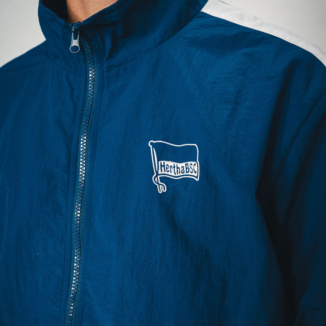 Hertha Jacke Nylon Trainingsanzug Detail Hertha Fahne
